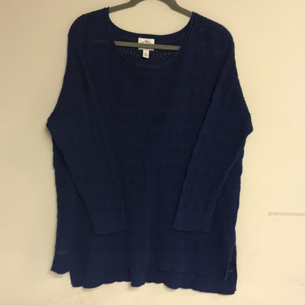 St. John’s bay top